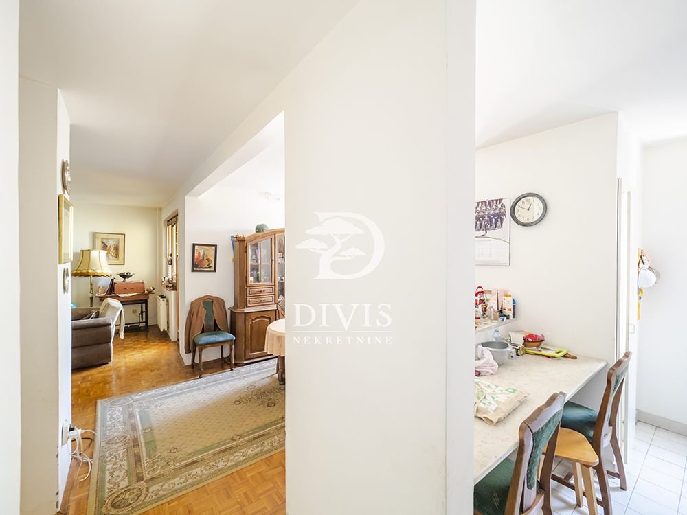 Slika 4 - Ljubinke Bobić , Četvorosoban stan na prodaju, 122m2, 289.000€